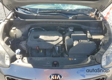 2018 Kia Sportage Lx z USA, uszkodzony, nr VIN KNDPM3AC7J7324133